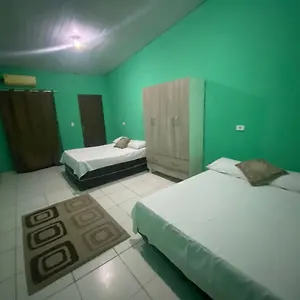  Quarto em Acomodações Particulares Hospedaria Raio De Sol